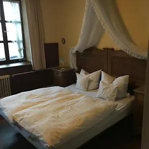 Hotel Landgasthof Zum Ross, Feuchtwangen